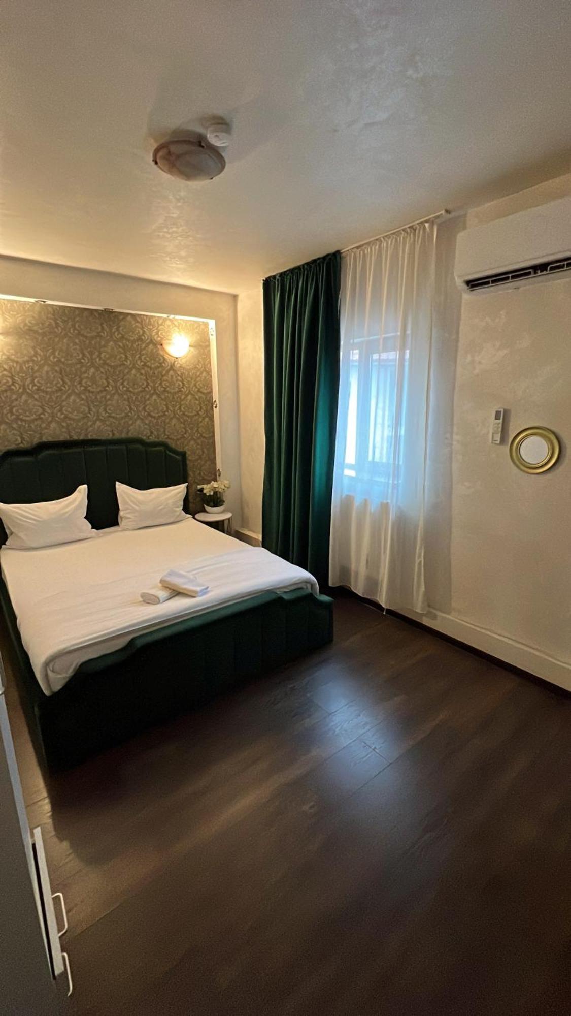 Pensiunea Medellin Tulcea Buitenkant foto